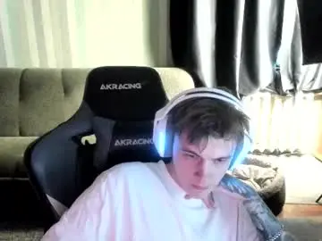 Chaturbate Free Porn Cam of aron_neall