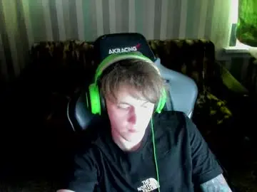 Chaturbate Live Sex of aron_neall