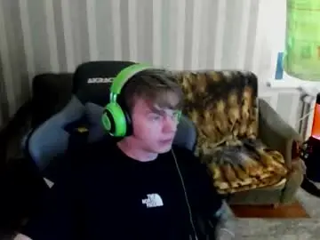Chaturbate Live Sex of aron_neall