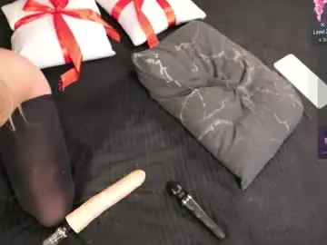 Chaturbate Watch Live Sex Cams of cii_lerry