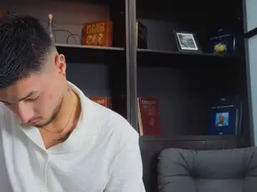 Chaturbate Live Sex Cam of edwardross_