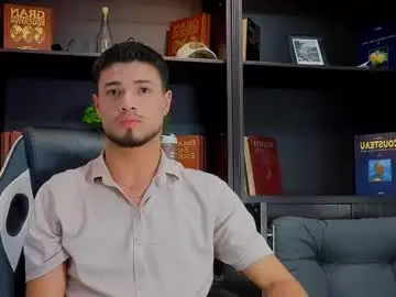 Chaturbate Free Porn Cam of edwardross_