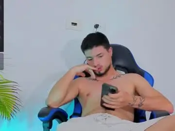 Chaturbate Nude Webcam of edwardross_