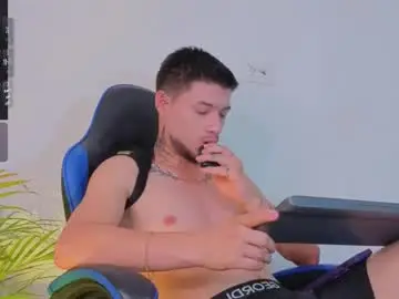 Chaturbate Best Webcam of edwardross_