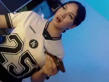Chaturbate Live Sex Cam of yourlovingpearl