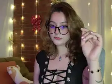 Chaturbate Adult Webcam of hazelbrownn23