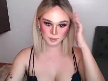 Chaturbate Live Sex Cam of superh0tangelxx