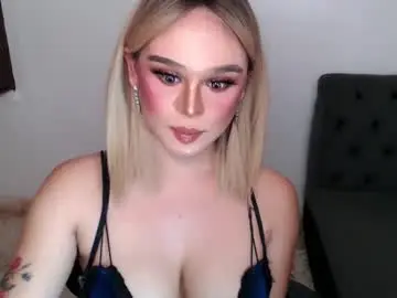 Chaturbate Live Sex Cam of superh0tangelxx