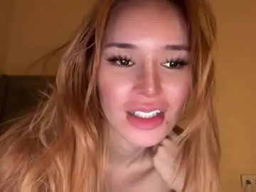 Chaturbate Live Sex Cam of surprisecockmia