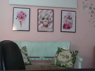 Chaturbate Nude Webcam of valya_russi