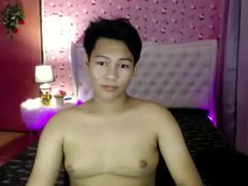 Chaturbate Live Sex Cam of yourdreamboyxx