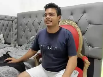 Chaturbate Live Porn of alexiscollinss