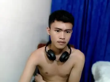 Chaturbate Live Porn of holy_fucker21