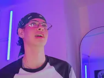 Chaturbate Adult Video Chat of nova_salvadore