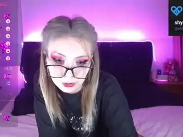 Chaturbate Free Live Porn of shysweetrish