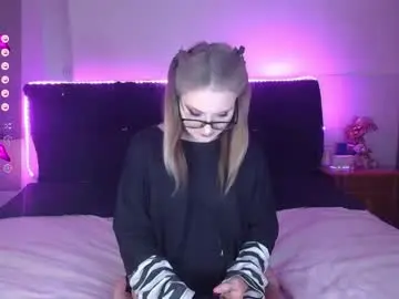 Chaturbate Sex Cam of shysweetrish