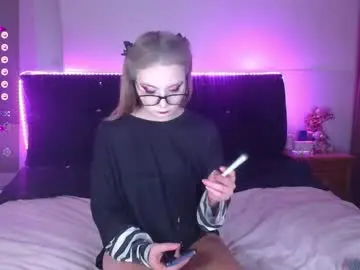 Chaturbate Adult Webcams of shysweetrish