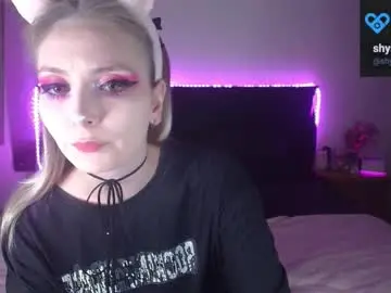 Chaturbate Best live sex cam show of shysweetrish