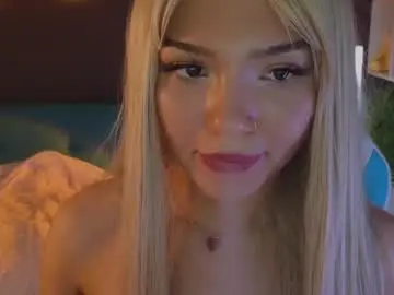 Chaturbate Live Sex Cam of sandraboyl