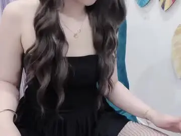 Chaturbate Live Sex Cam of hellokitty_sexy