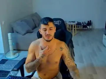 Chaturbate Live Sex of jonnyporn1