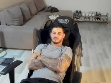 Chaturbate Adult Video Chat of jonnyporn1