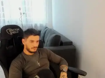 Chaturbate Sex Cam of jonnyporn1