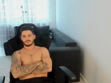 Chaturbate Free Porn Cam of jonnyporn1