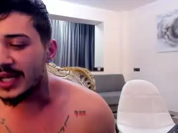 Chaturbate Live Porn of jonnyporn1