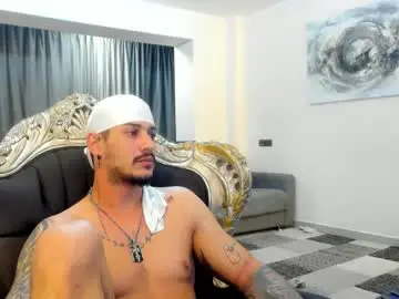 Chaturbate Best live sex cam show of jonnyporn1