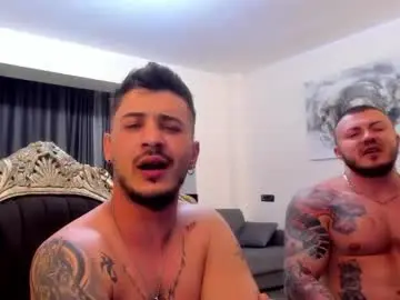 Chaturbate Live Sex Cam of jonnyporn1