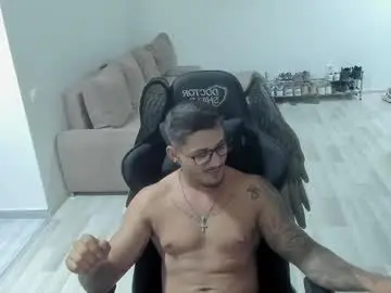 Chaturbate Nude Webcam of jonnyporn1