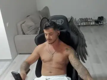 Chaturbate Sex Cam of jonnyporn1