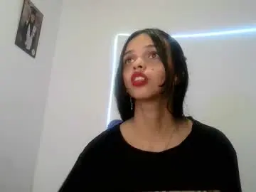 Chaturbate Free Porn Cam of mia_lucy_21