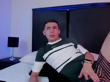 Chaturbate Free Porn Cam of paulsaenz