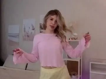 Chaturbate Live Sex Cam of laurenaallgood