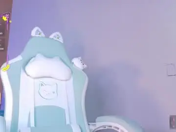 Chaturbate Best live sex cam show of ahvi_ebony