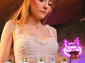 Chaturbate Live Sex Cam of lissa_meooow