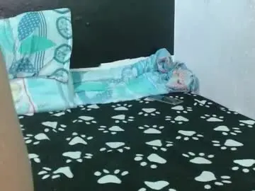 Chaturbate Nude Webcam of lola_pretty18