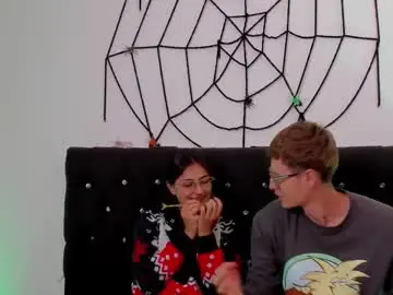 Chaturbate Watch Live Sex Cams of a_sexy_couple__