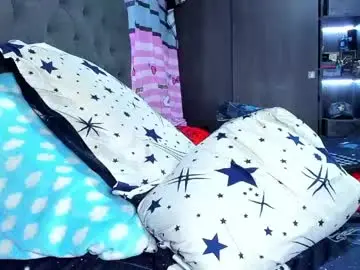 Chaturbate Adult Video Chat of domenique_stoll