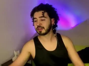 Chaturbate Live Porn of artorias_4