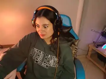 Chaturbate Live Sex Cam of cara890713