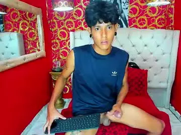 Chaturbate Free Live Porn of straightyounpein