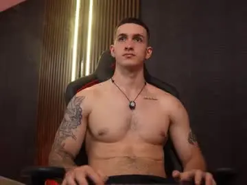 Chaturbate Adult Video Chat of jacksonolsenn