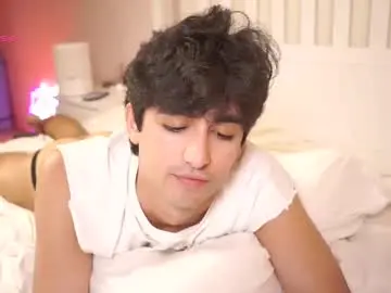 Chaturbate Live Sex Cam of alandenavarre