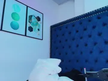 Chaturbate Nude Webcam of sasha_blazer