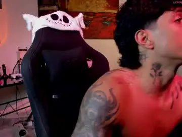 Chaturbate Live Sex Cam of aress444