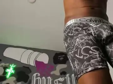 Chaturbate Live Sex of bryxxxon1