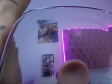 Chaturbate Adult Video Chat of mazeekiin